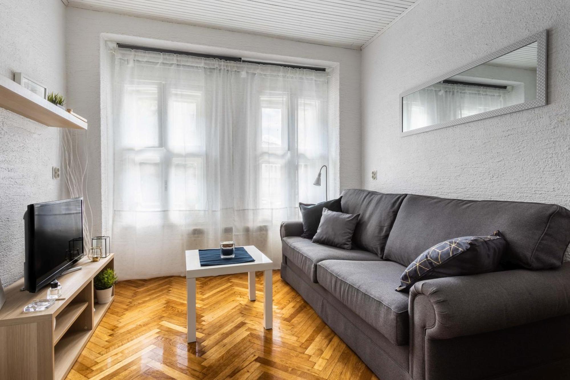 Apartment Petra By Blue Apartments Zagreb Exterior photo